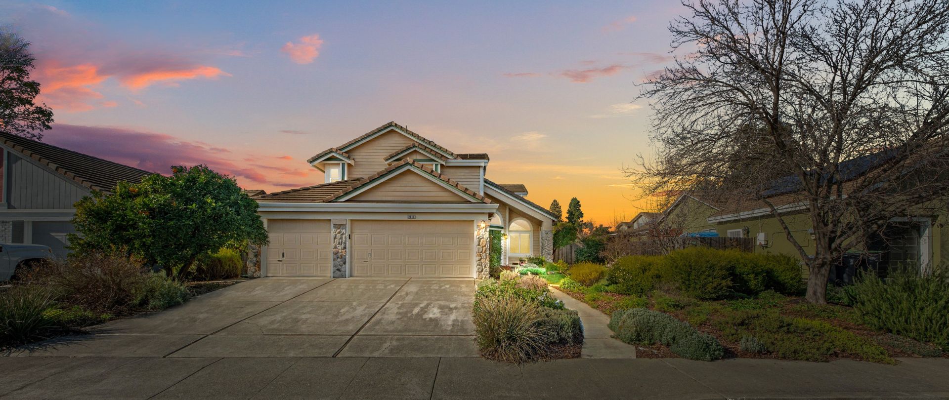 Bebe 2913 Willow Ct Featured Banner